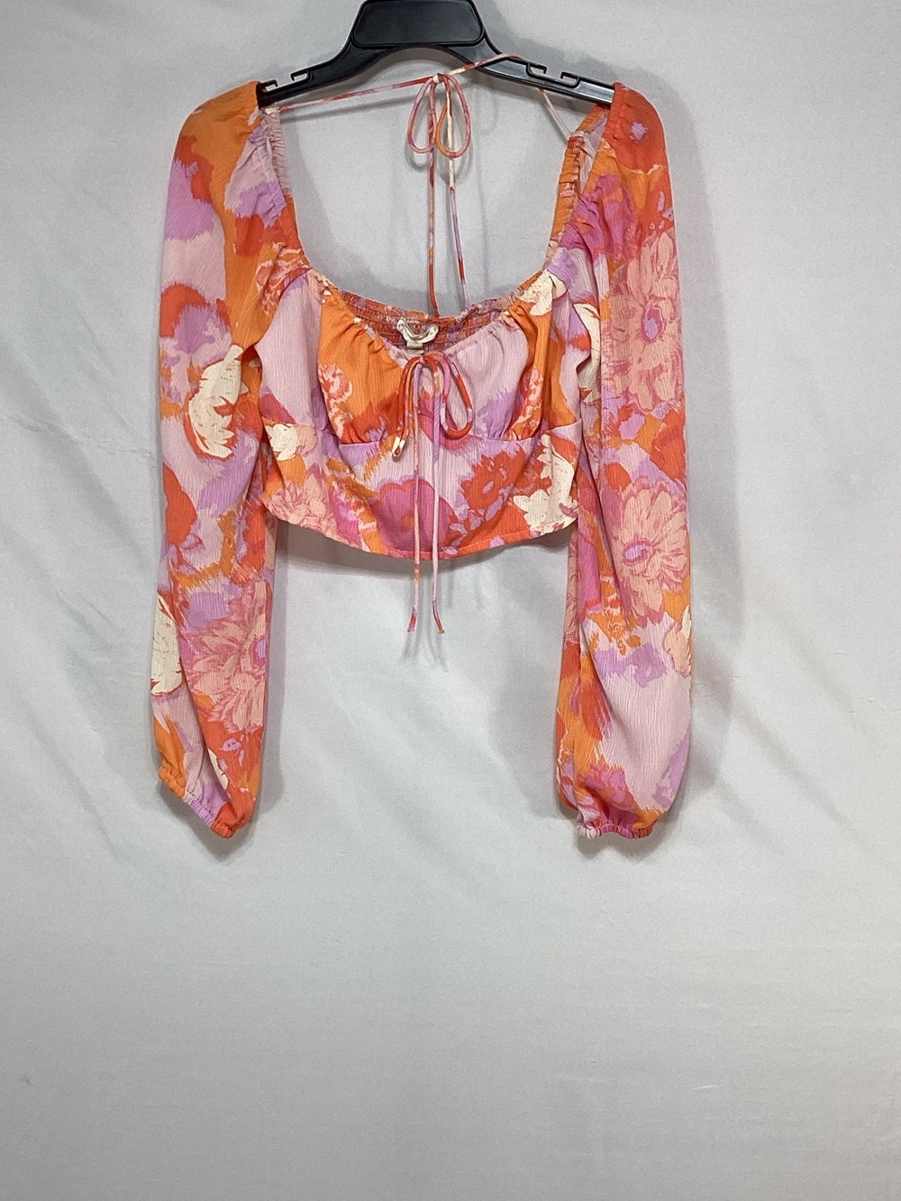 Endless Blu Size Large Long Sleeve Crop Top in Pink and Orange